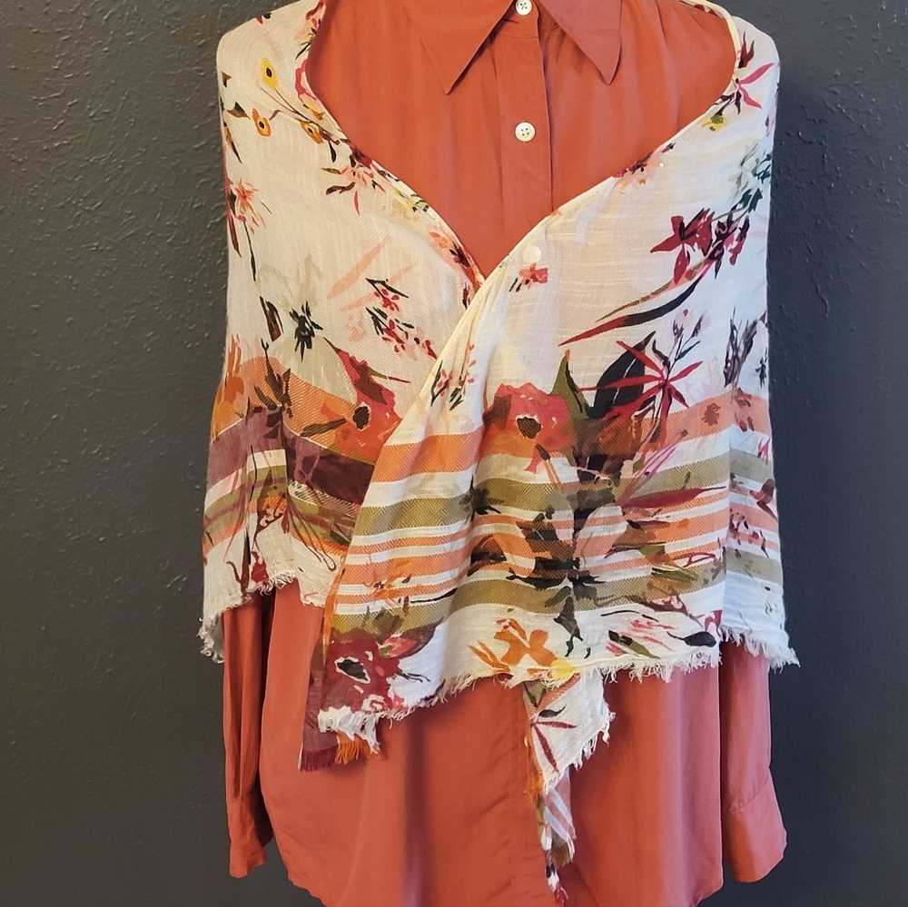 J Jill Woven Cotton Lightweight Floral Shawl - Picture 3 of 7